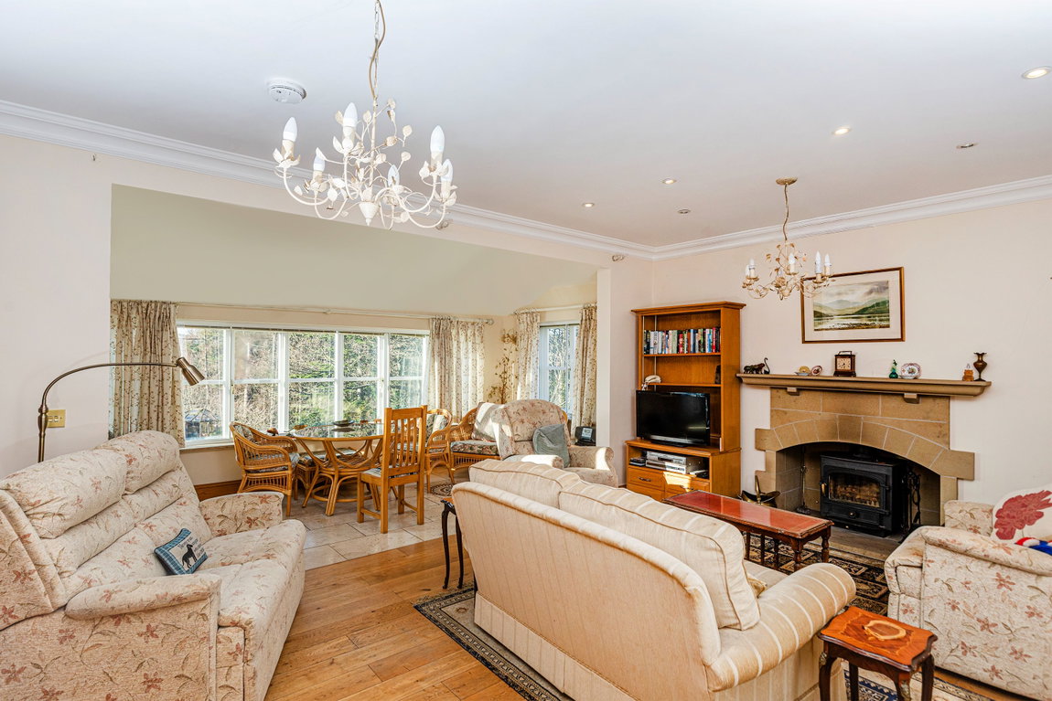 Swallowfield, Hill Top, Cawthorne