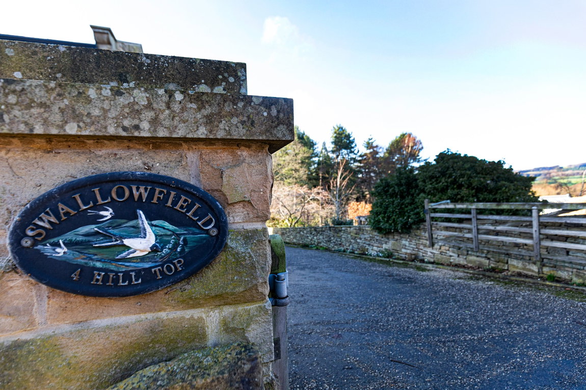 Swallowfield, Hill Top, Cawthorne