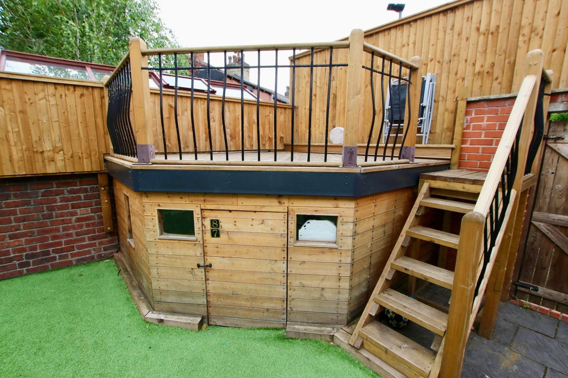 Park Grove, Barnsley