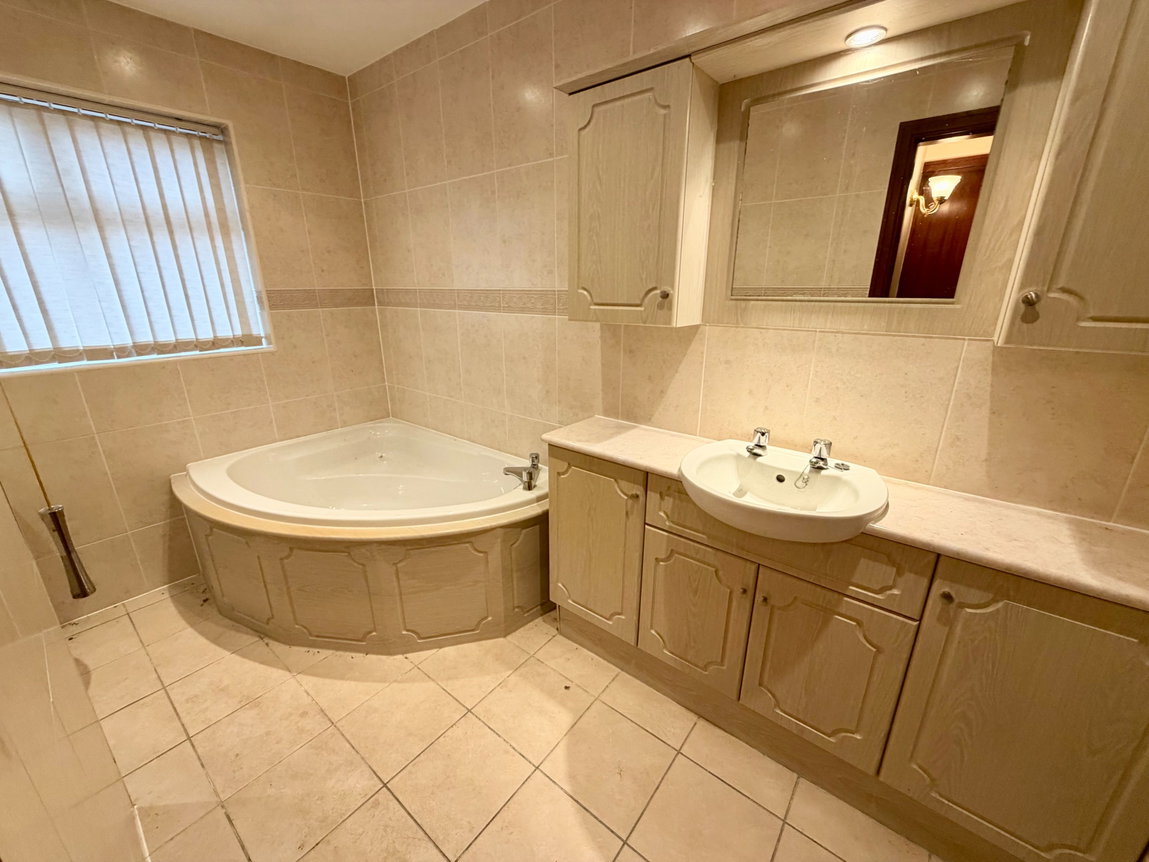 Ivy Farm Close, Carlton, Barnsley