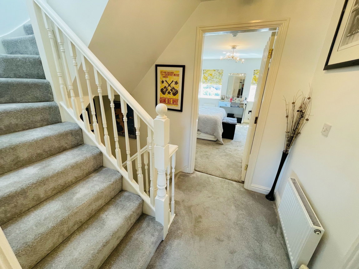 Honeymere Court, Barnsley, S70 3RU