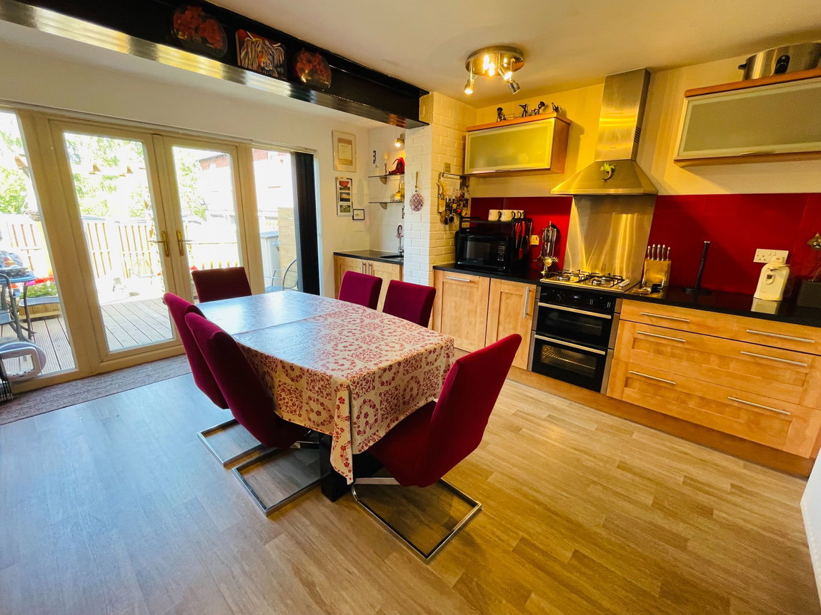 Honeymere Court, Barnsley, S70 3RU