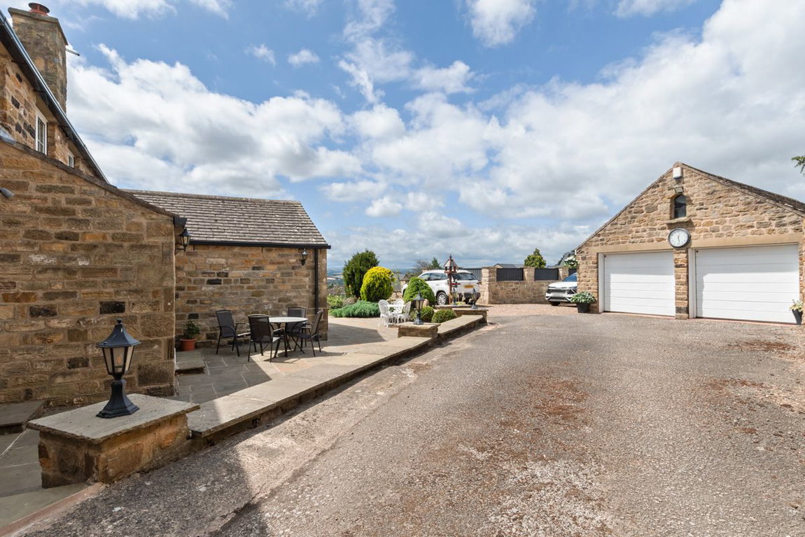 Paddock Road, Staincross, Barnsley, S75 6LE