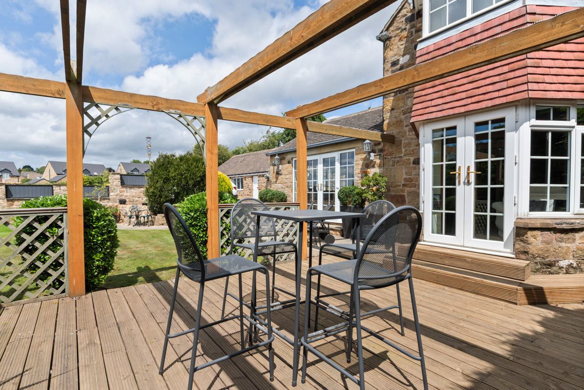 Paddock Road, Staincross, Barnsley, S75 6LE