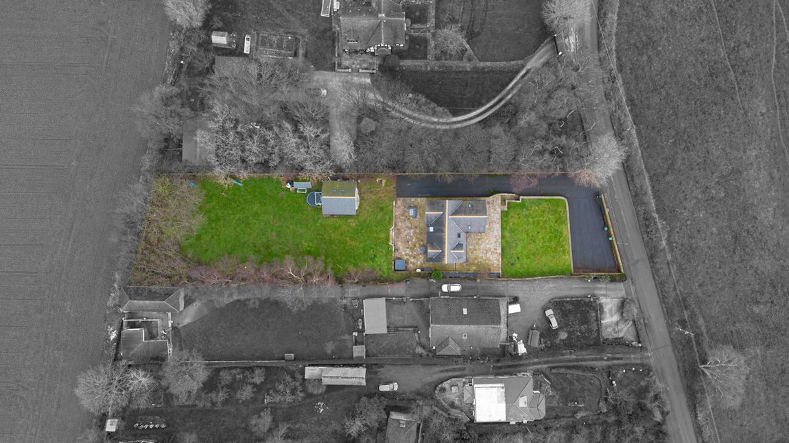The Bungalow Warren Lane Staincross