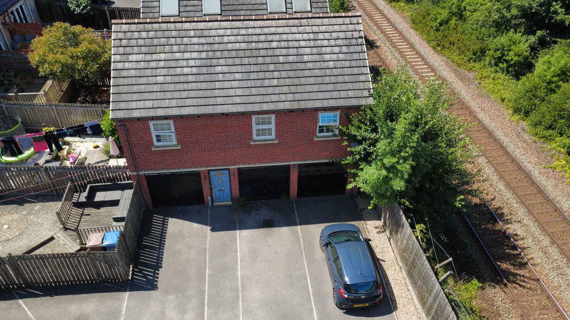 Honeymere Court, Barnsley, S70 3RU